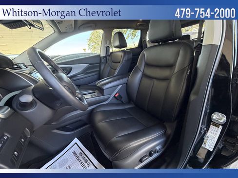 Used 2024 Nissan Murano SV w/ SV Midnight Edition Package image 9