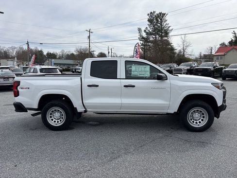 New 2026 Chevrolet Colorado W/T w/ Advanced Trailering Package AWD/4WD image 9
