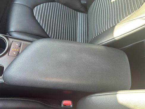 Used 2023 Toyota Camry SE image 20