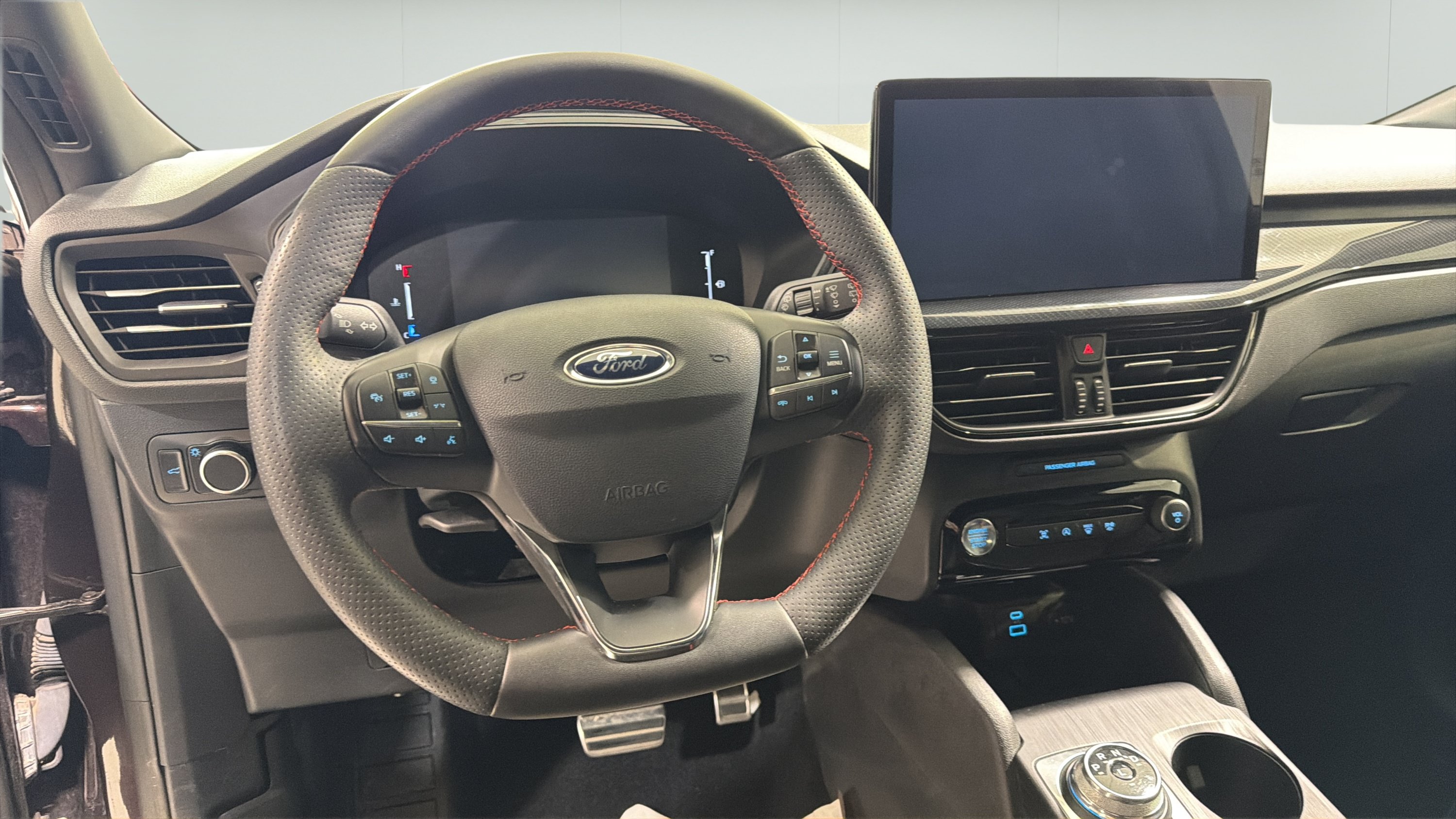 Used 2023 Ford Escape ST-Line w/ Tech Pack #1 FWD image 12