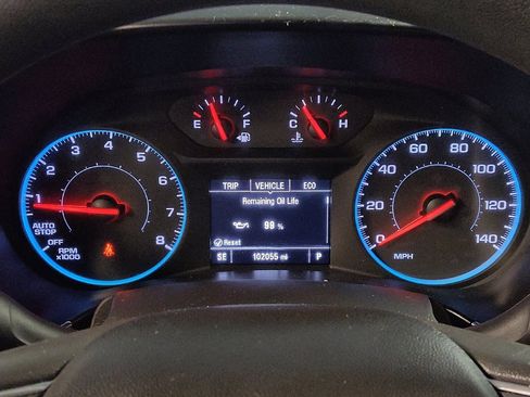 Used 2018 Chevrolet Equinox LS image 23