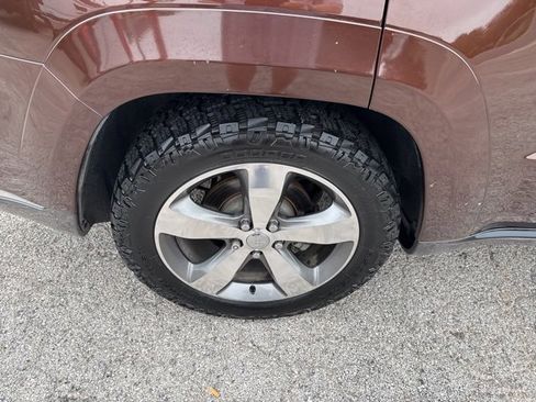 Used 2014 Jeep Grand Cherokee Summit image 20