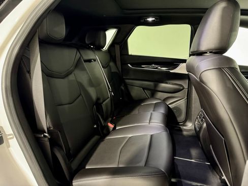 Used 2024 Cadillac XT5 Premium Luxury image 31