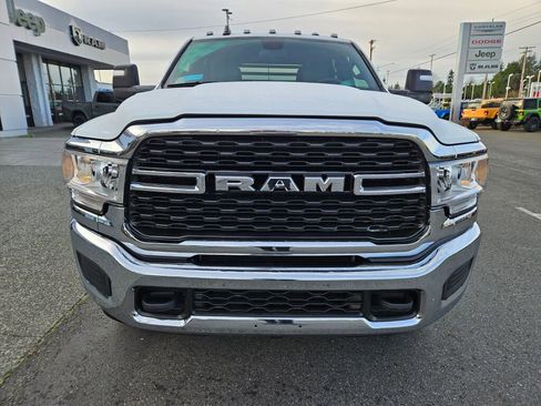 Used 2024 RAM 3500 SLT w/ Quick Order Package 2YG SLT image 8