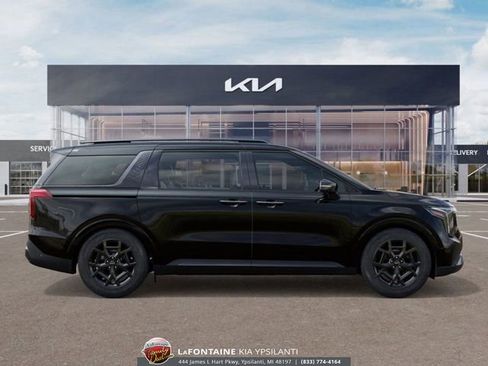 New 2026 Kia Carnival SX FWD image 7