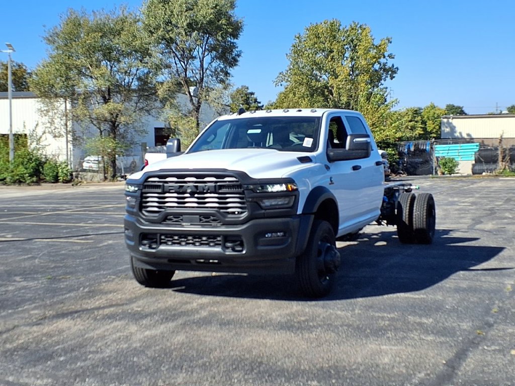 New 2027 RAM 5500 Tradesman AWD/4WD image 2