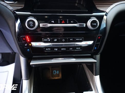 Used 2023 Ford Explorer Limited image 27