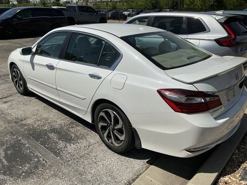 Used 2016 Honda Accord EX-L image 9