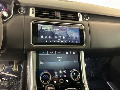 Used 2020 Land Rover Range Rover Sport HST AWD/4WD image 18