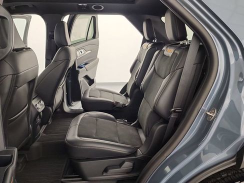 New 2026 Ford Explorer Tremor w/ Tremor Ultimate Package AWD/4WD image 17