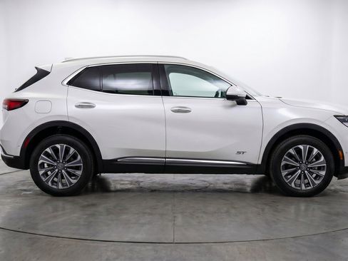 Used 2024 Buick Envision Preferred AWD/4WD image 11