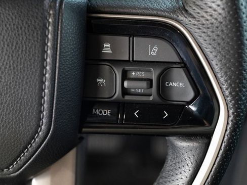 Used 2022 Toyota Tundra SR5 image 12