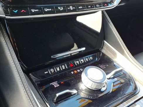 Used 2022 Jeep Wagoneer Series II w/ Convenience Group I image 24