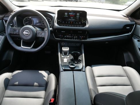 Certified 2023 Nissan Rogue SL w/ SL Premium Package AWD/4WD image 10