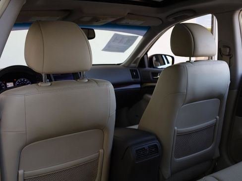 Used 2013 INFINITI G37 Journey w/ Premium Pkg image 21