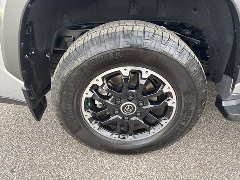 Used 2023 Toyota Sequoia Limited image 36