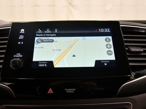 Certified 2022 Honda Passport TrailSport image 25