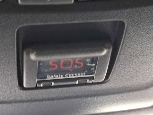 Certified 2020 Toyota Corolla SE image 26