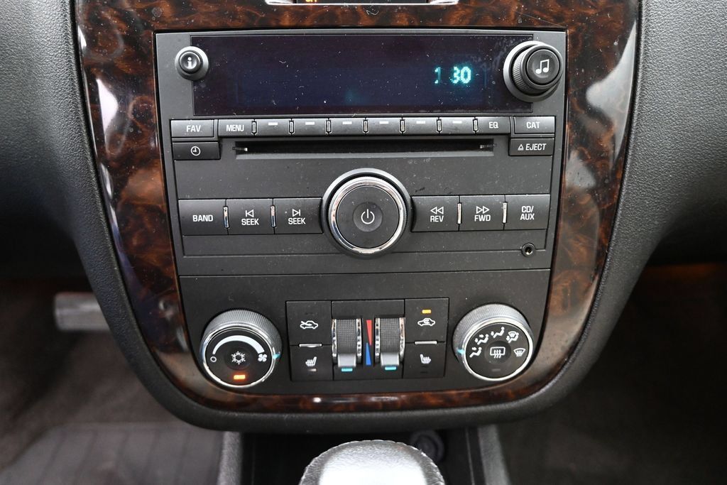 Used 2014 Chevrolet Impala LTZ FWD image 12