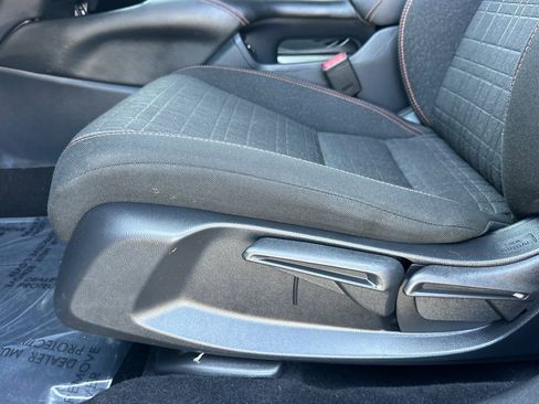 Certified 2024 Honda HR-V Sport image 15