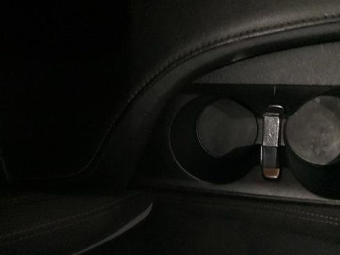 Used 2020 Chevrolet Camaro LT image 14