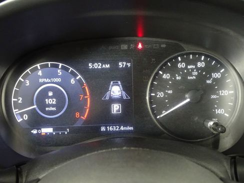 Used 2023 Nissan Kicks SV image 24