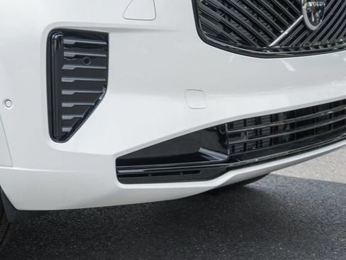 New 2027 Volvo XC90 B6 Ultra AWD/4WD image 14