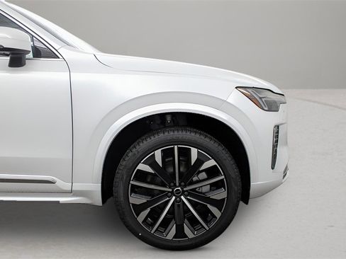 New 2026 Volvo XC90 B5 Core w/ Protection Package Premier image 13