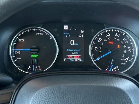 Used 2019 Toyota RAV4 LE AWD/4WD image 27