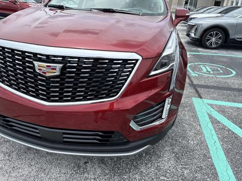 New 2025 Cadillac XT5 Premium Luxury w/ Technology Package image 9