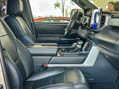 Used 2023 Toyota Tundra Platinum AWD/4WD image 16