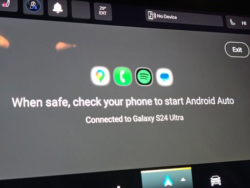 Used 2022 Jeep Compass Limited image 3