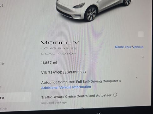 Used 2023 Tesla Model Y Long Range AWD/4WD image 3