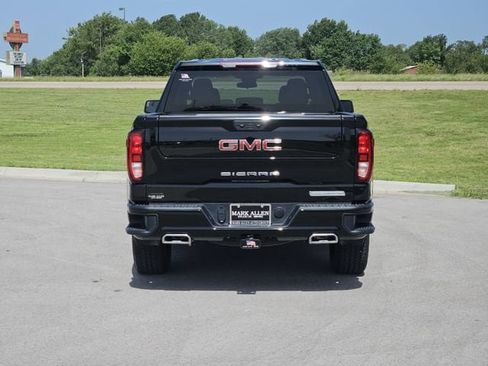 Used 2024 GMC Sierra 1500 Elevation w/ X31 Off-Road Package AWD/4WD image 6
