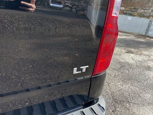 Used 2022 Chevrolet Silverado 1500 LT image 28