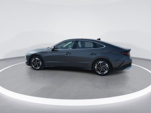 Used 2024 Hyundai Sonata SEL w/ Convenience Package image 6