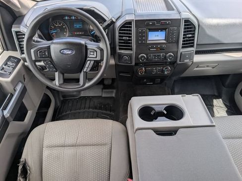 Used 2018 Ford F150 XLT AWD/4WD image 8