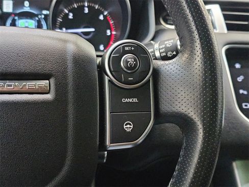 Used 2016 Land Rover Range Rover Sport HSE image 31