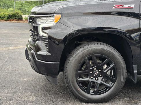 Certified 2023 Chevrolet Silverado 1500 RST w/ Z71 Off-Road Package AWD/4WD image 8