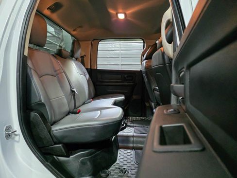 Used 2020 RAM 5500 Tradesman w/ Chrome Appearance Group image 22