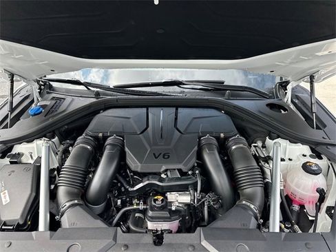 Used 2025 Genesis GV70 3.5T Sport w/ Sport Advanced Package image 28