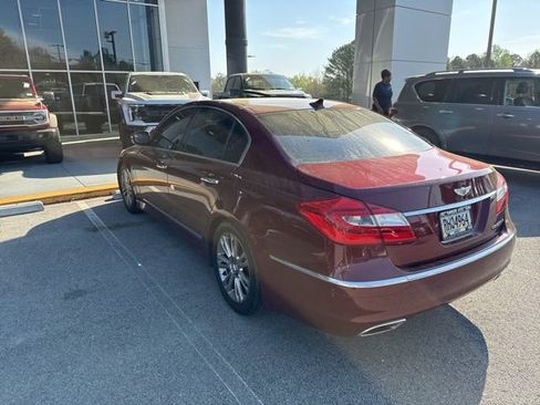 Used 2012 Hyundai Genesis 4.6 image 3