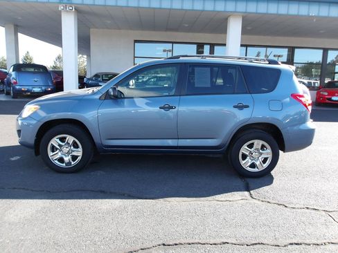 Used 2011 Toyota RAV4 LE w/ Base L4 Extra Value Pkg image 2