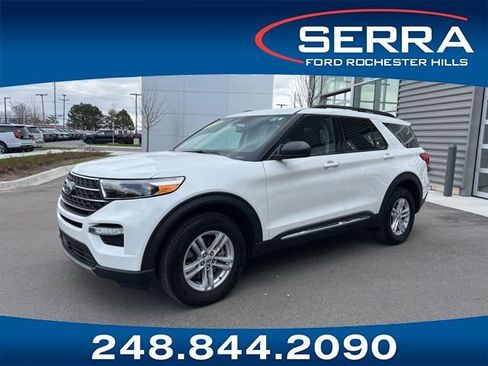 Used 2024 Ford Explorer XLT w/ Equipment Group 202A image 1