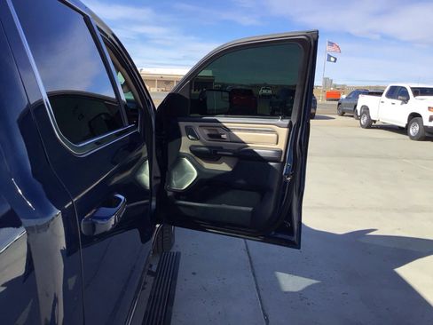 Used 2019 RAM 1500 Limited AWD/4WD image 18