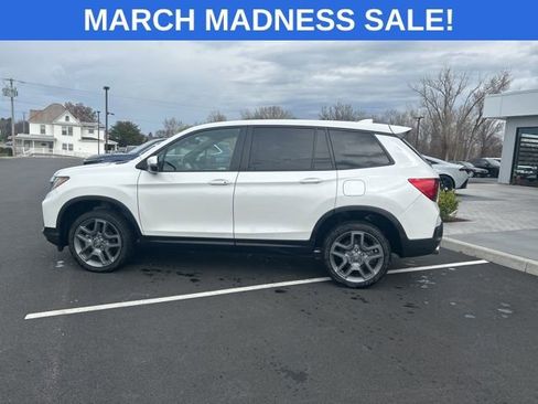 Used 2023 Honda Passport EX-L image 9