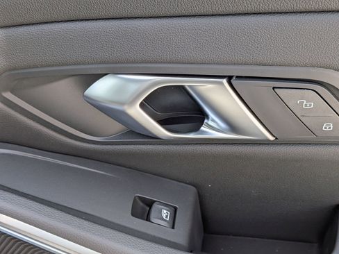 New 2026 BMW 330i xDrive Sedan w/ M Sport Package image 36