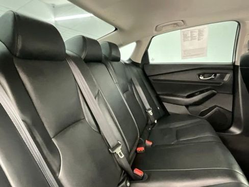 Used 2024 Honda Accord Touring image 15