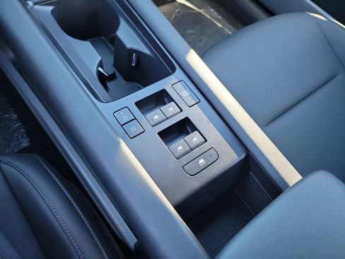 New 2023 Hyundai Ioniq 6 SEL image 11