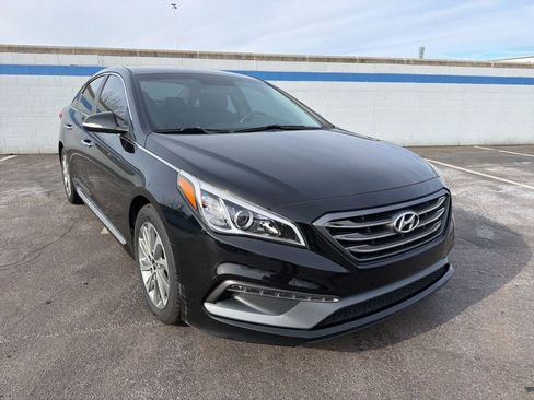 Used 2016 Hyundai Sonata Sport w/ Option Group 1V image 7